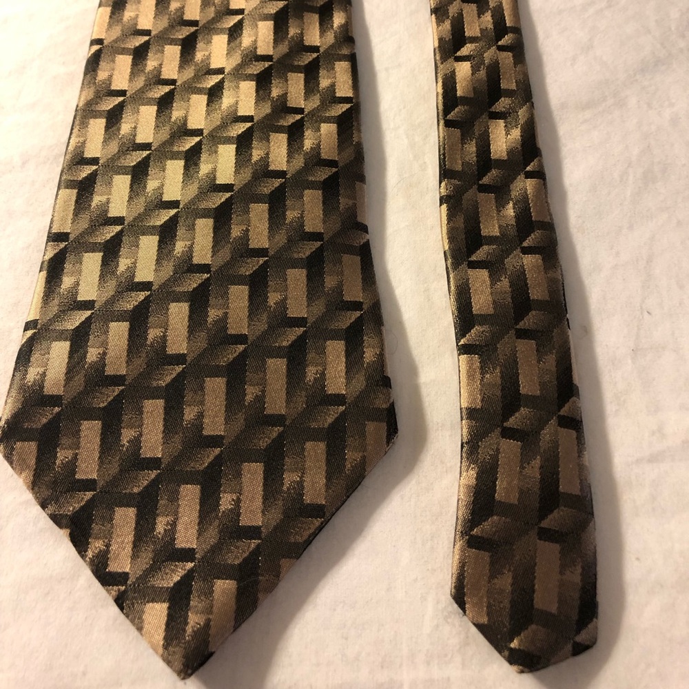 Bugatti Gold and Black Tie, 100% Silk - Picture 2 of 6
